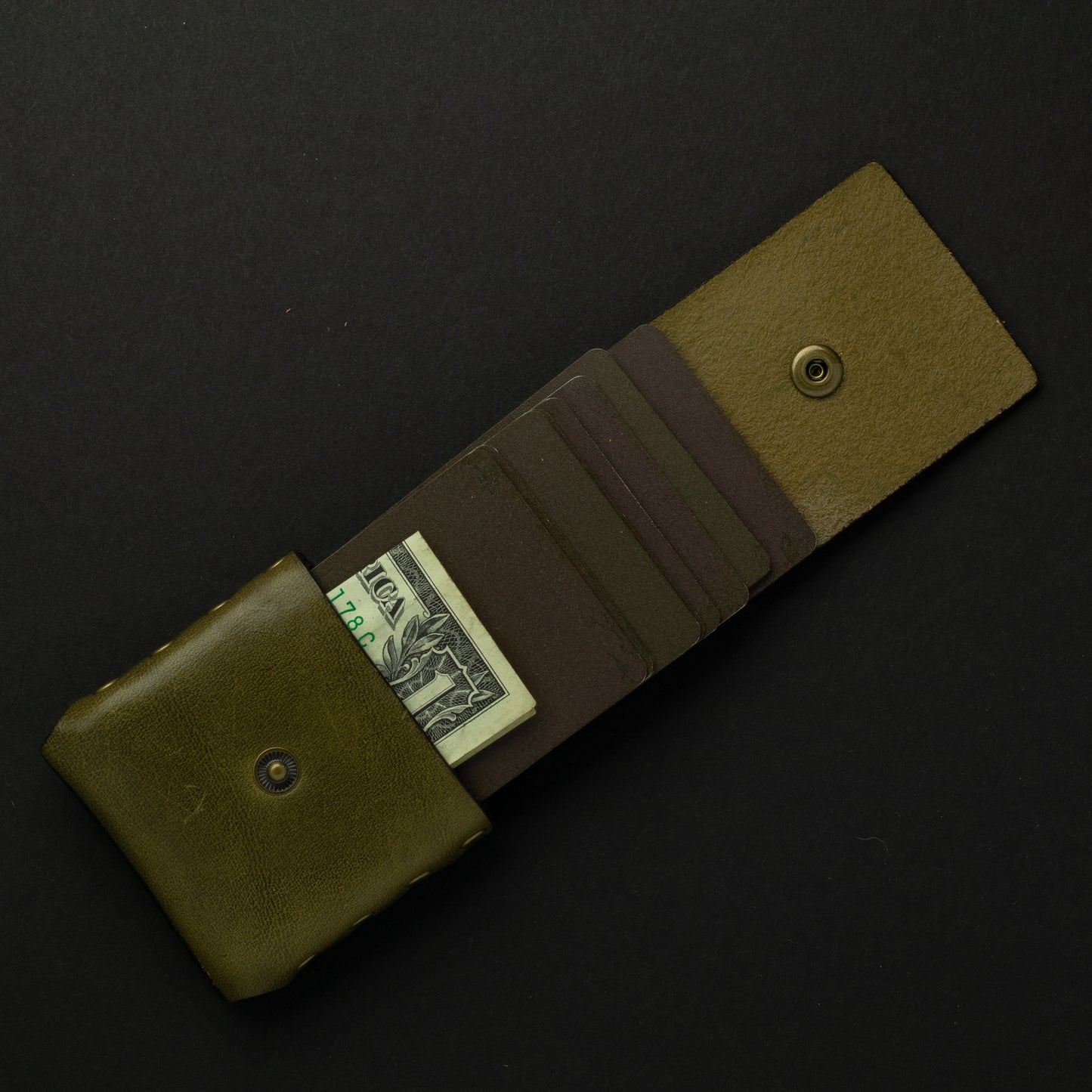 The Shuffler - Olive