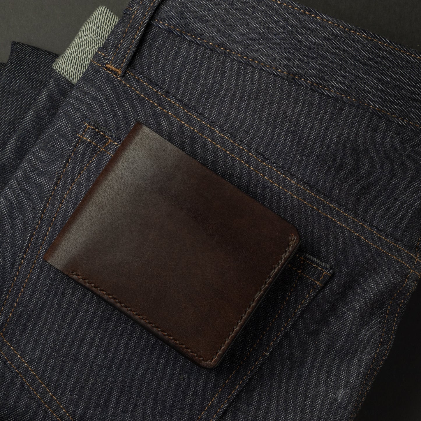 The Traditional Bi-fold - Chocolate